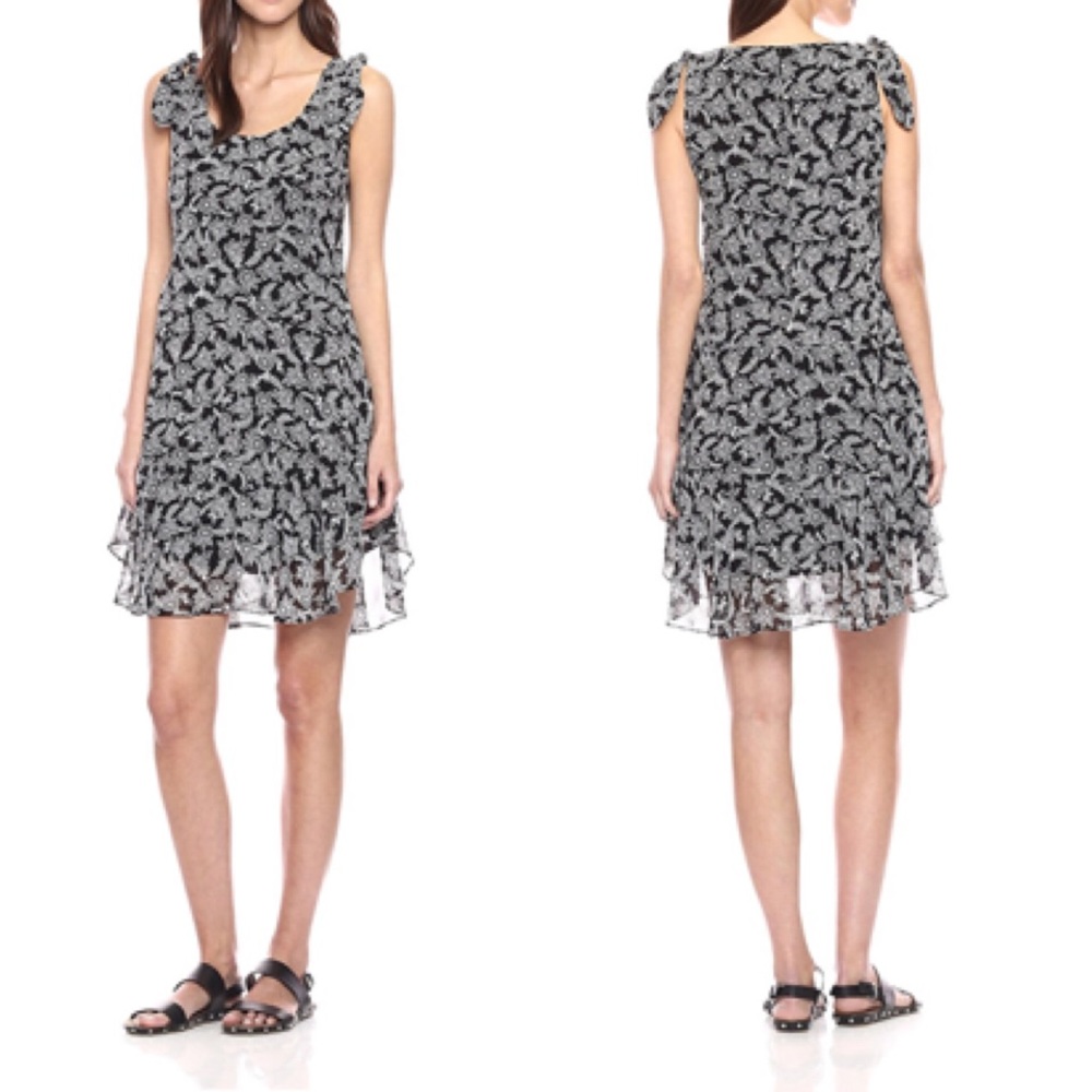Donna Morgan Sleeveless Chiffon Flounce Dress